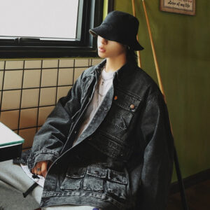 Multi pocket denim jacket